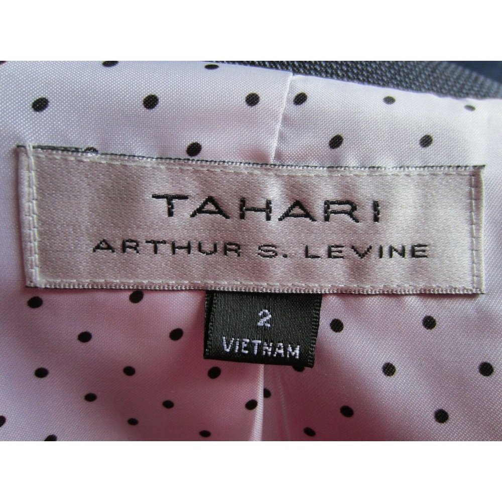 Tahari Women's Pantsuit Navy/White, size 2 - Picture 11 of 11